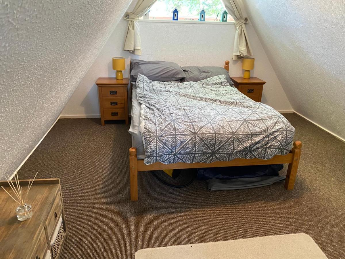 Kingsdown Chalet ディール エクステリア 写真